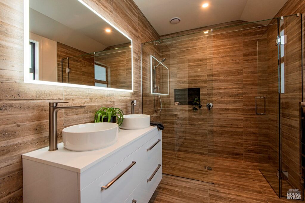 Luxe Bathroom
